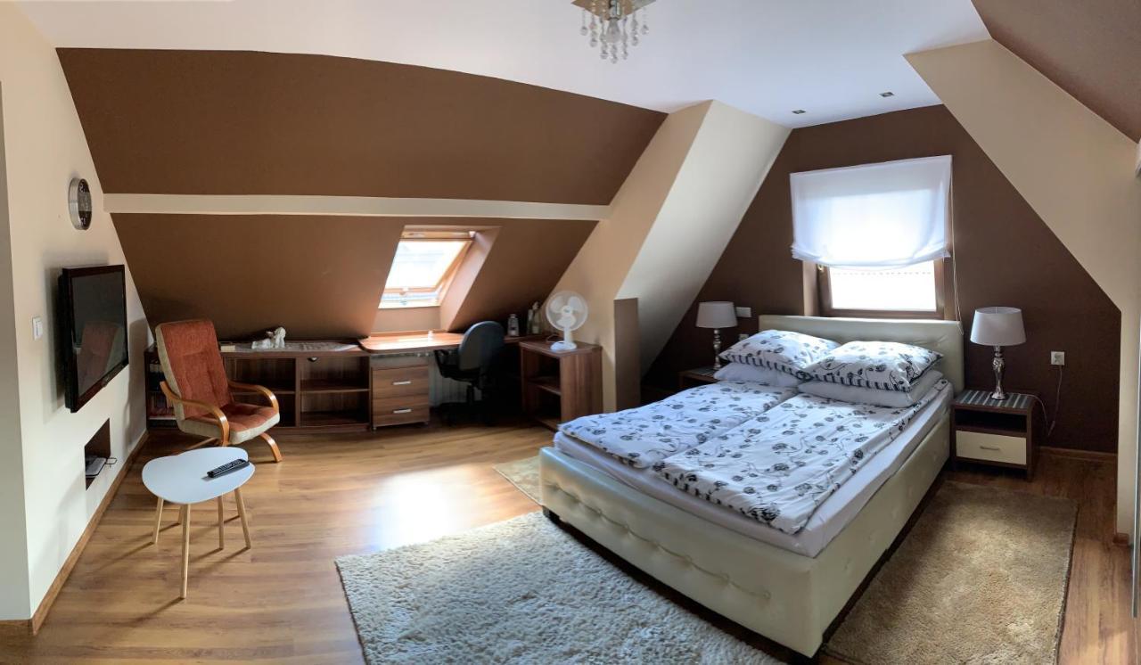 Apartament Podczerwone Czarny Dunajec Buitenkant foto